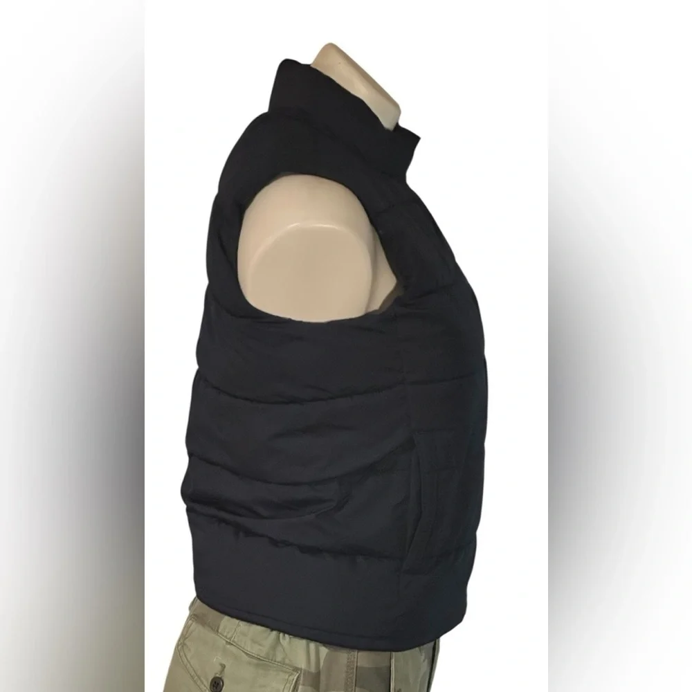 Gap kids dark blue cold control water resistant puffer vest.size M 5-9.